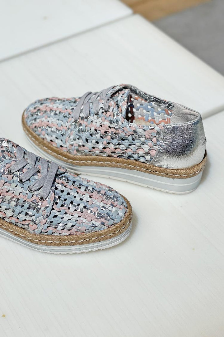 Evert Woven Flats in Silver