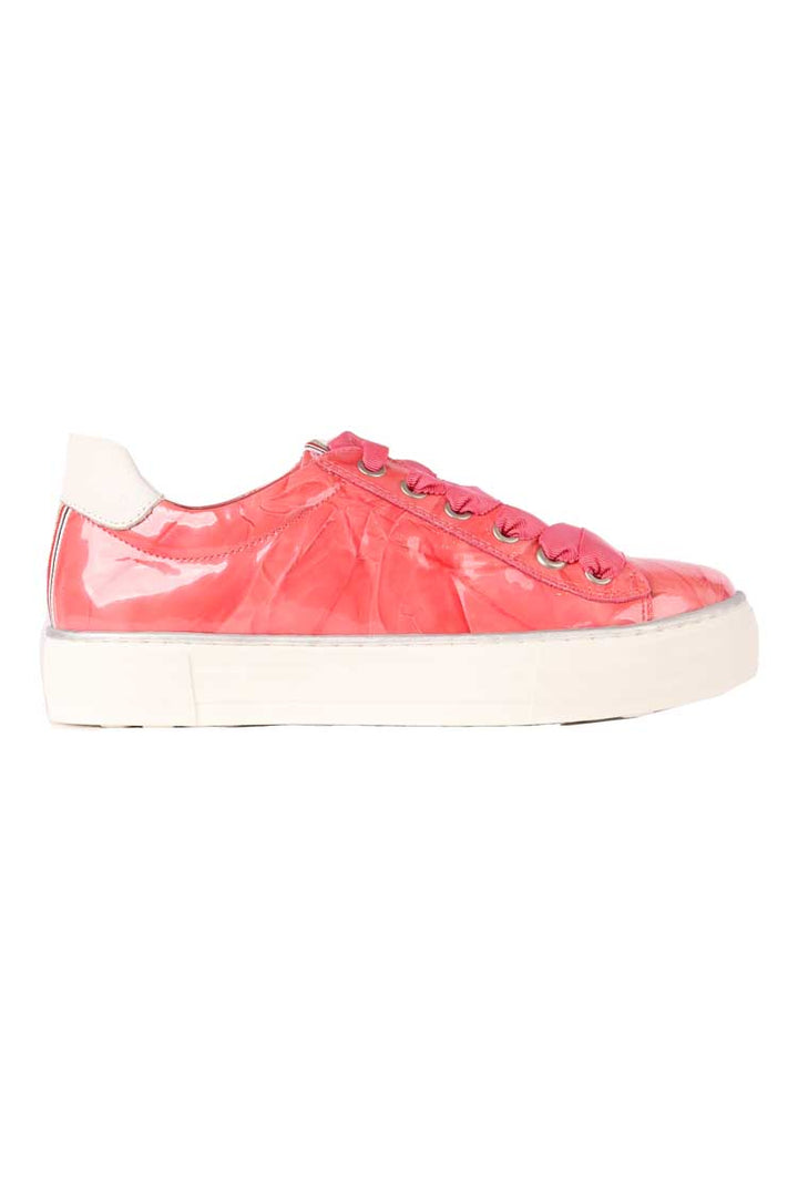 Finni Shrunken Patent Sneaker in Coral