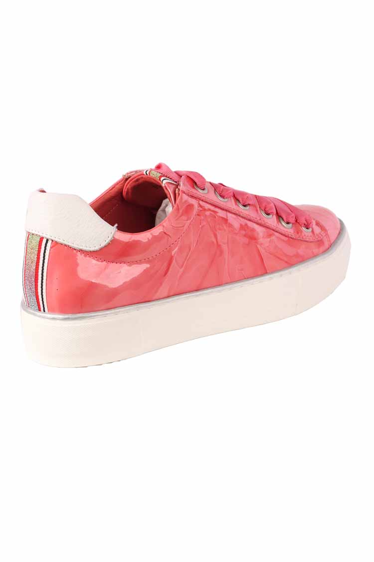 Finni Shrunken Patent Sneaker in Coral