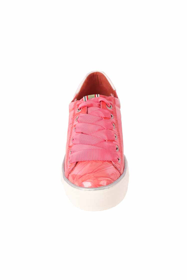 Finni Shrunken Patent Sneaker in Coral