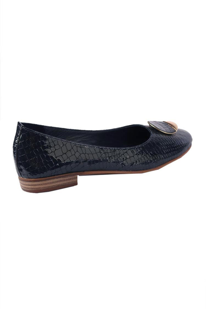 Gumi Slip On Flats in Navy