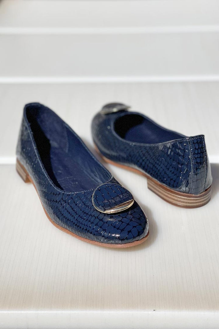Gumi Slip On Flats in Navy