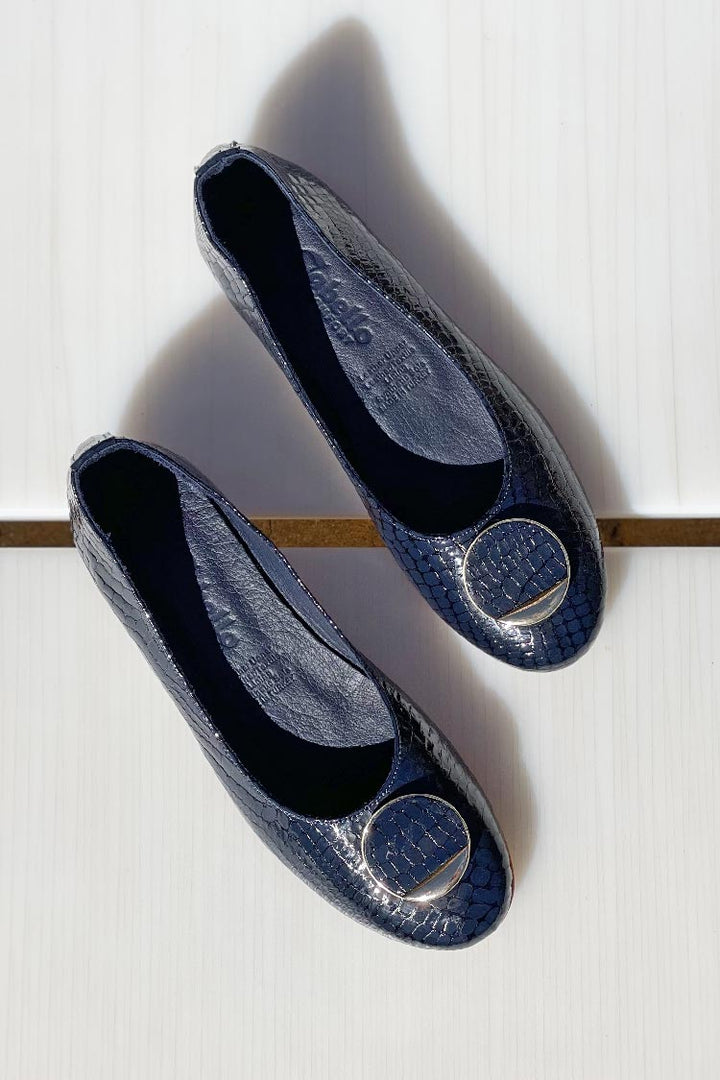 Gumi Slip On Flats in Navy