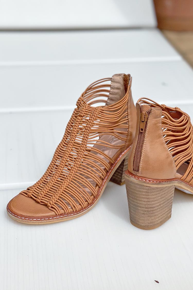 Gushu Elastic Leather Heel in Tan