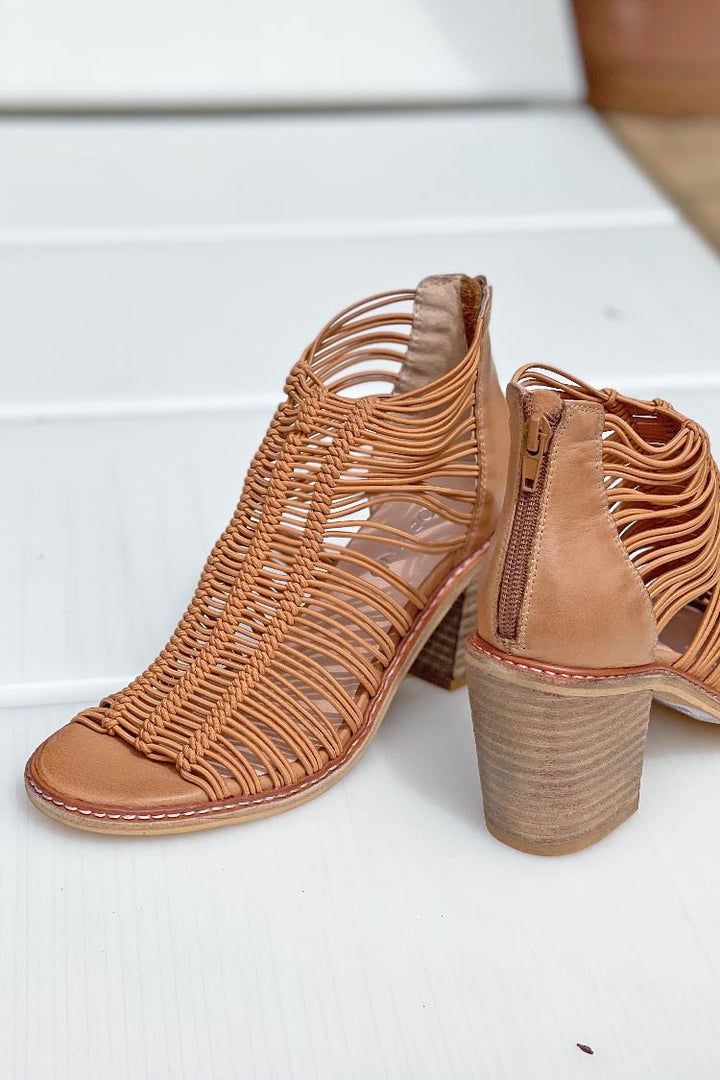 Gushu Elastic Leather Heel