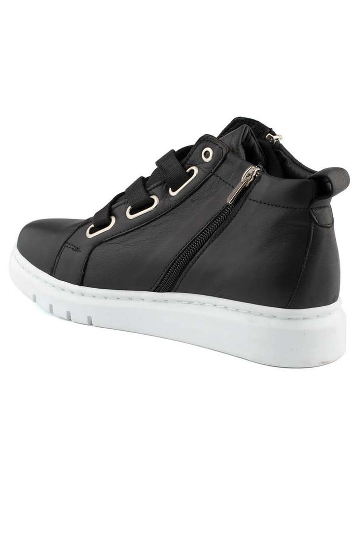 EG152 High Sneaker in Black