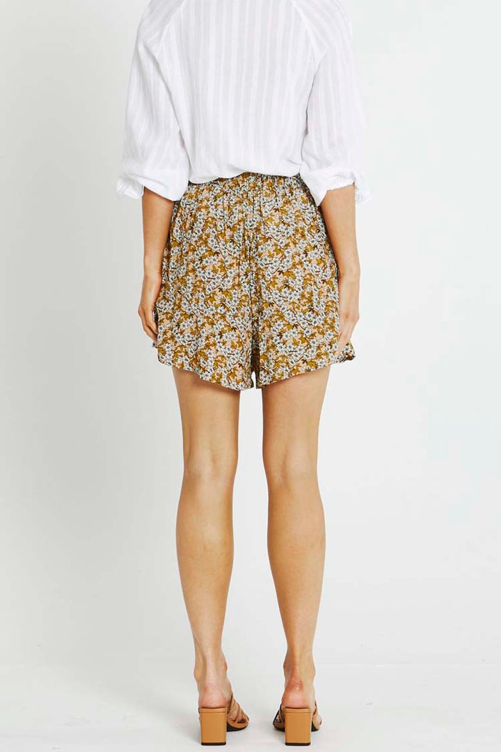 Laurina Short