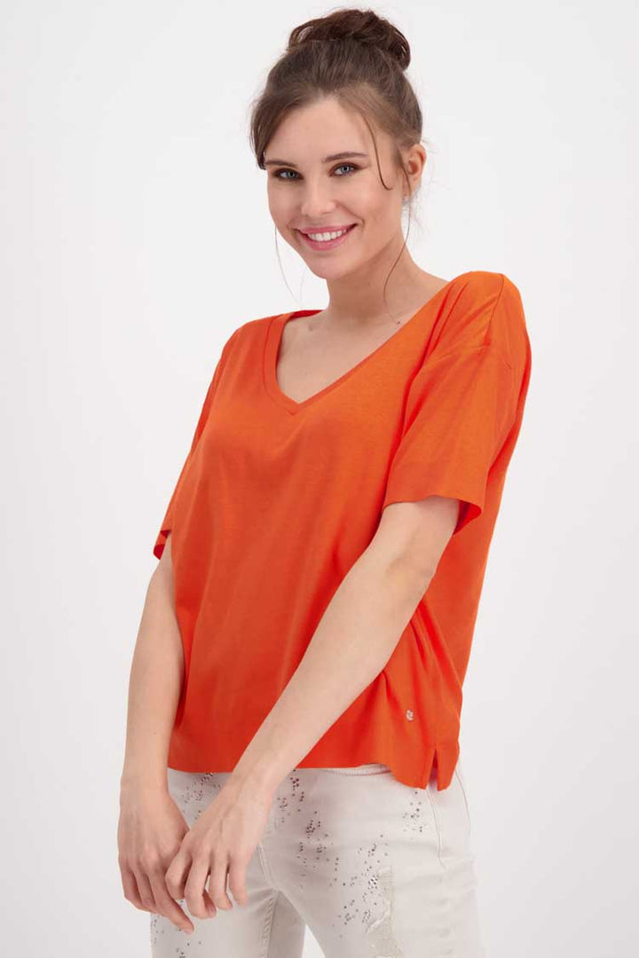 Lightweight Knitted V-neck Shirt | FINAL SALE