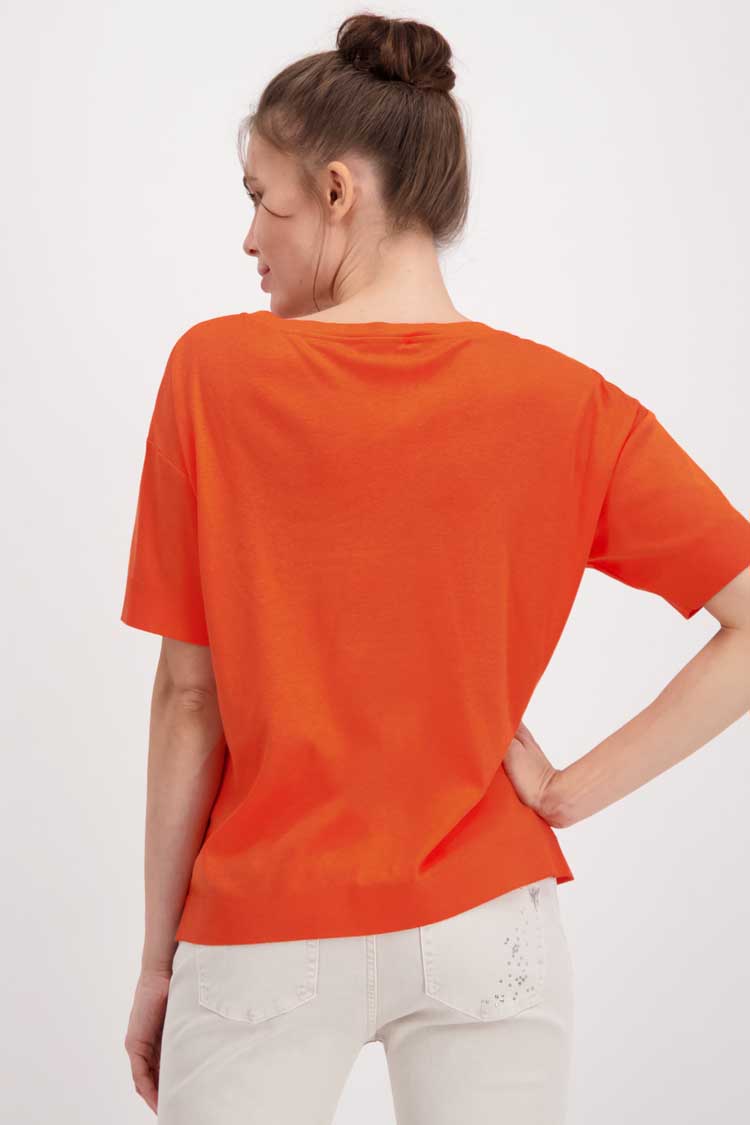 Lightweight Knitted V-neck Shirt | FINAL SALE