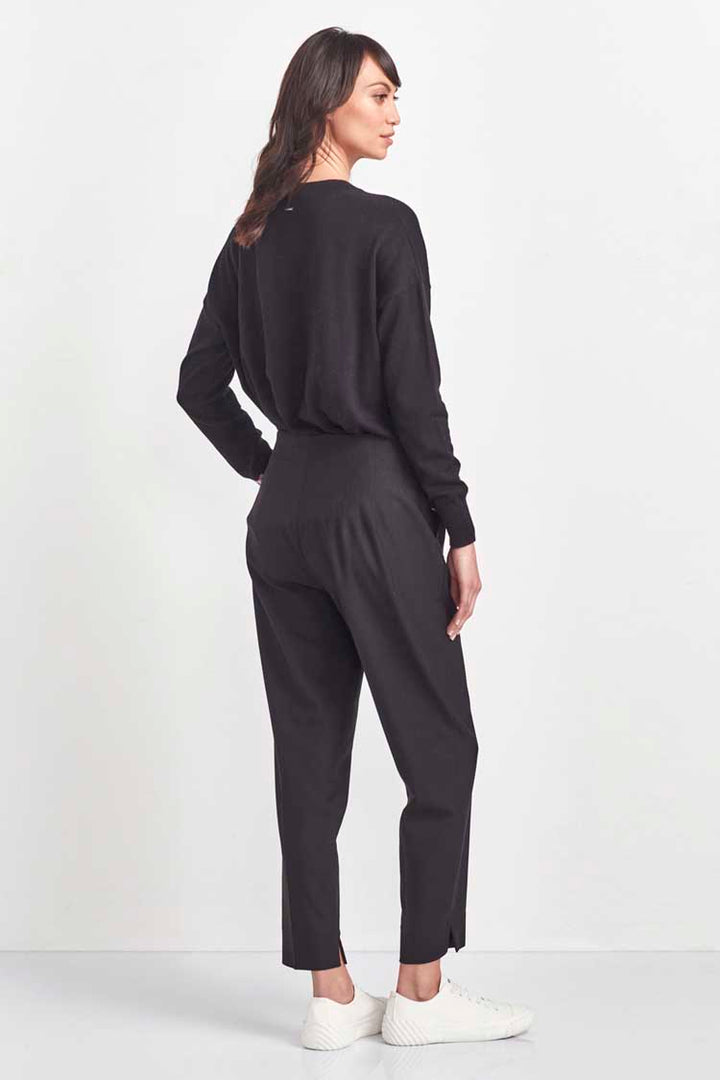 Lost Sweater in Black