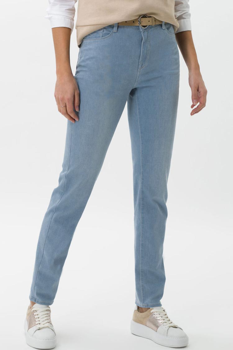 Mary Slim Fit Jeans in Mist Blue