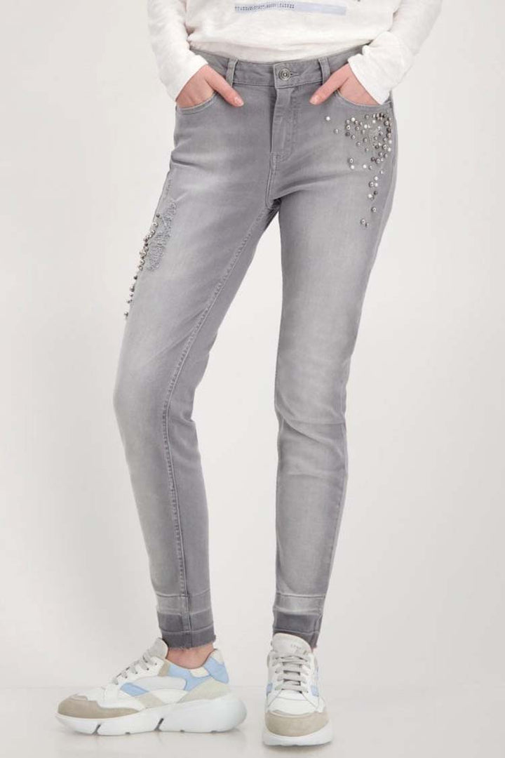Raw Hem Pearl Jewel Jeans in Grey