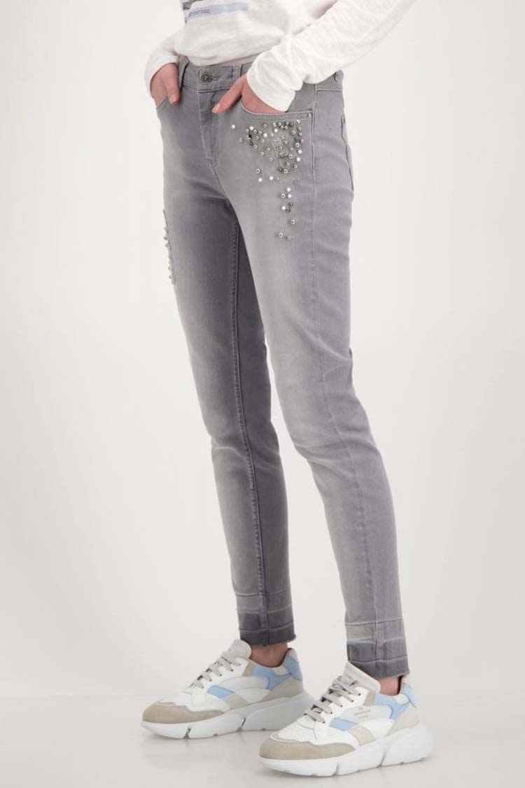 Raw Hem Pearl Jewel Jeans in Grey