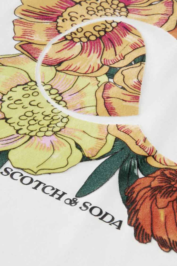 Regular-fit T-shirt w Artwork Front | FINAL SALE