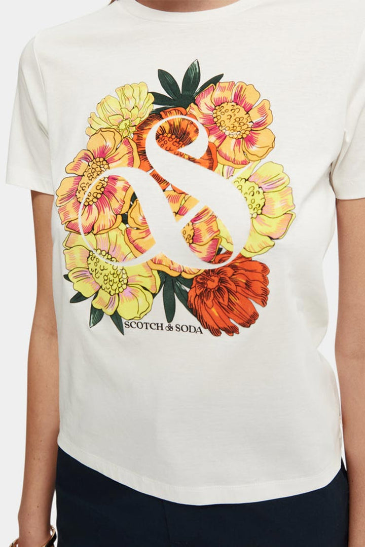 Regular-fit T-shirt w Artwork Front | FINAL SALE