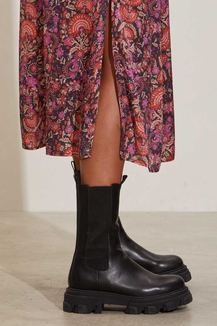 Rosemary Long Dress in Dazzling Pink