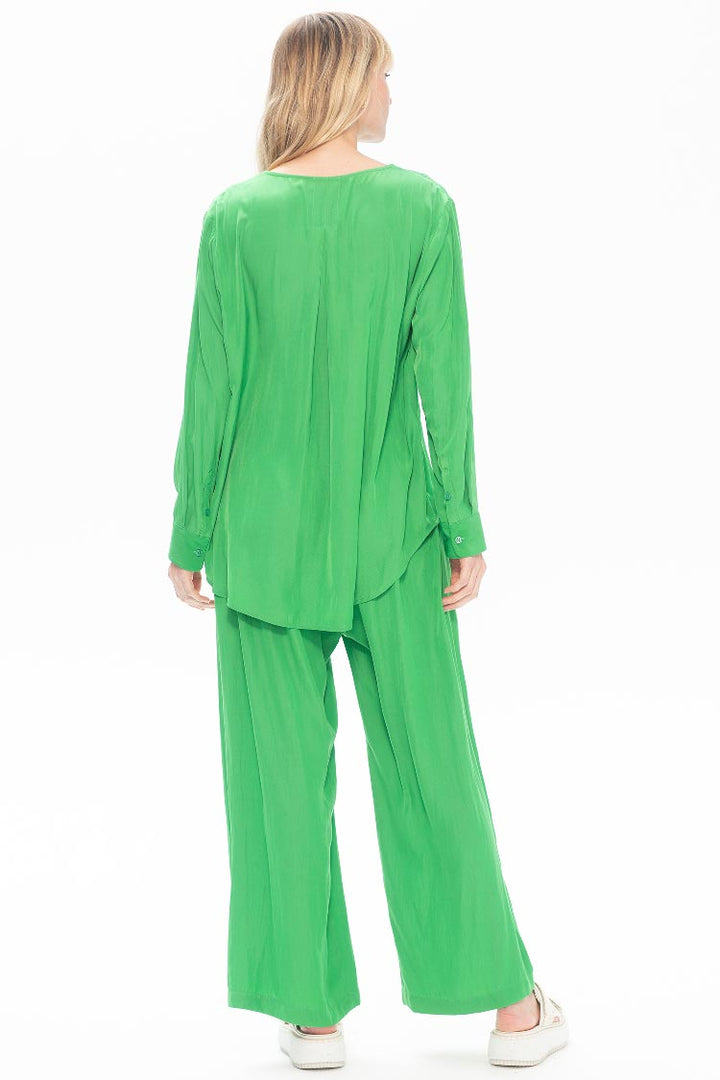 Scroll Blouse in Leaf