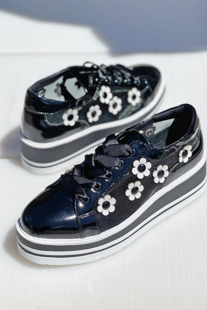 Sereno Patent Leather Sneaker