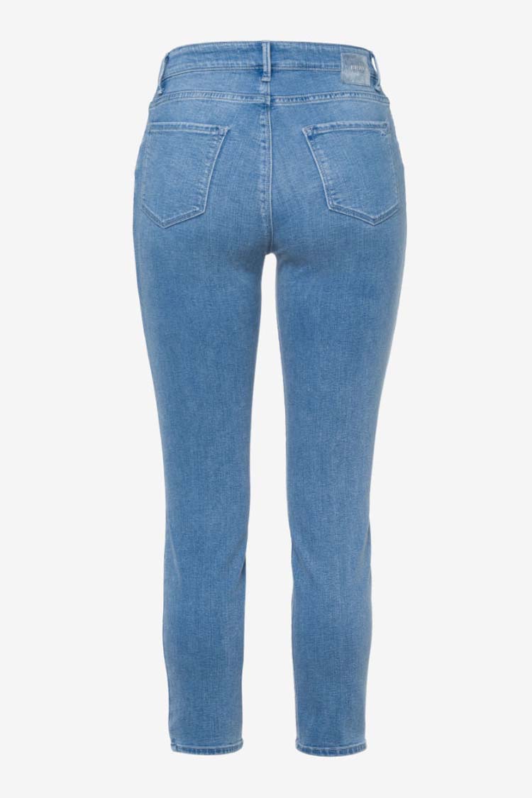 Shakira Jeans in Used Light Blue