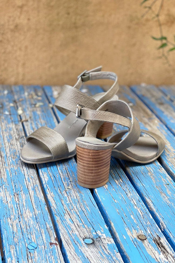 Shivani Leather Sandal Shoes Django & Juliette 