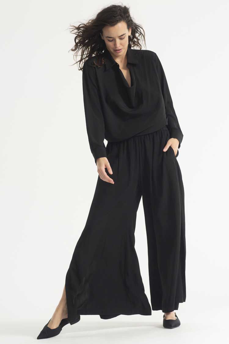 Swish Pant in Black