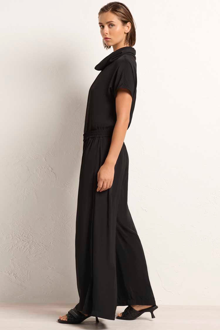 Swish Pant in Black