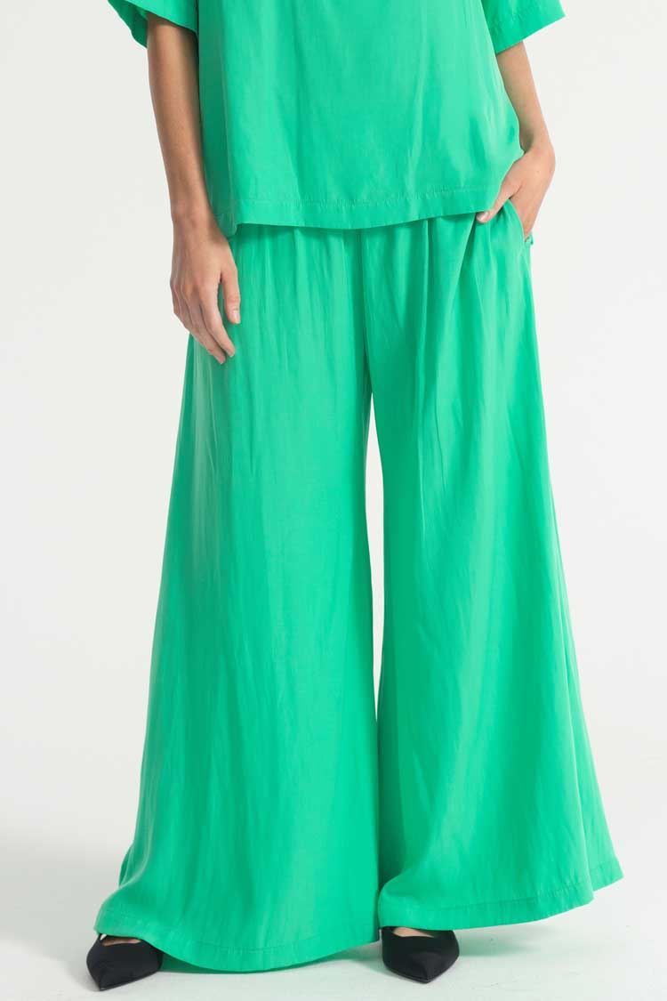 Swish Pant in Jade