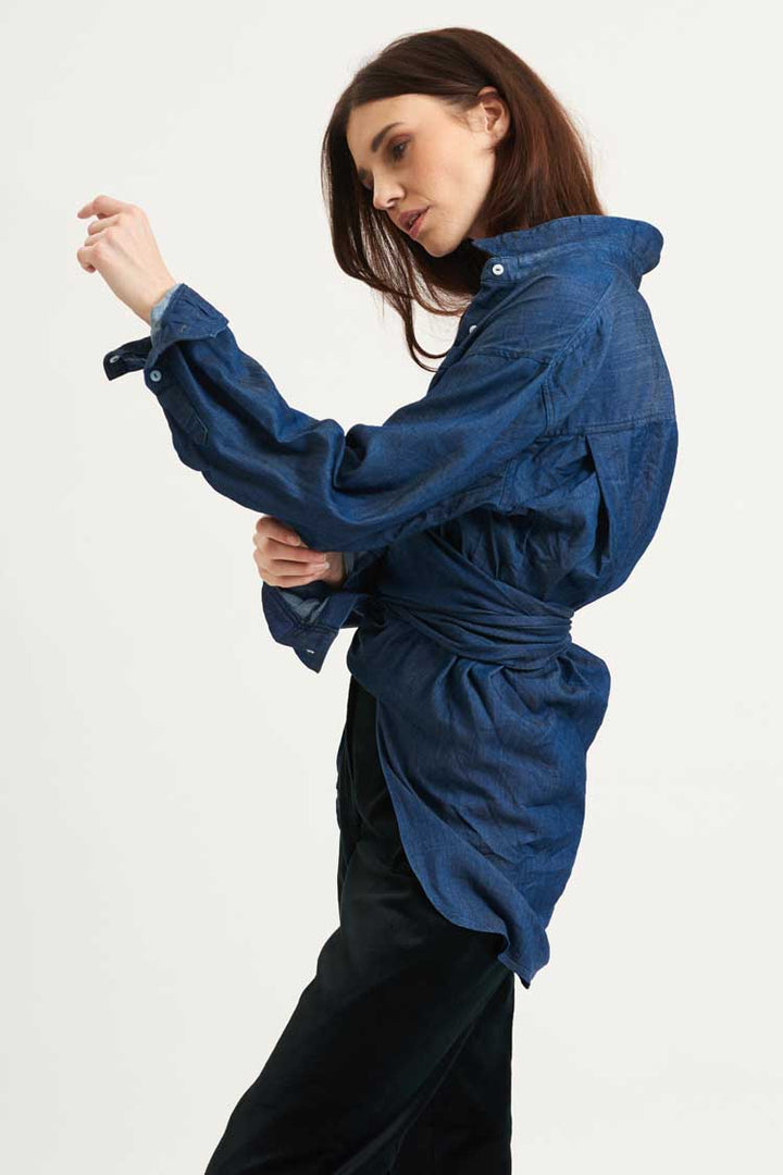 The Boyfriend Oversized Shirt in Dark Denim