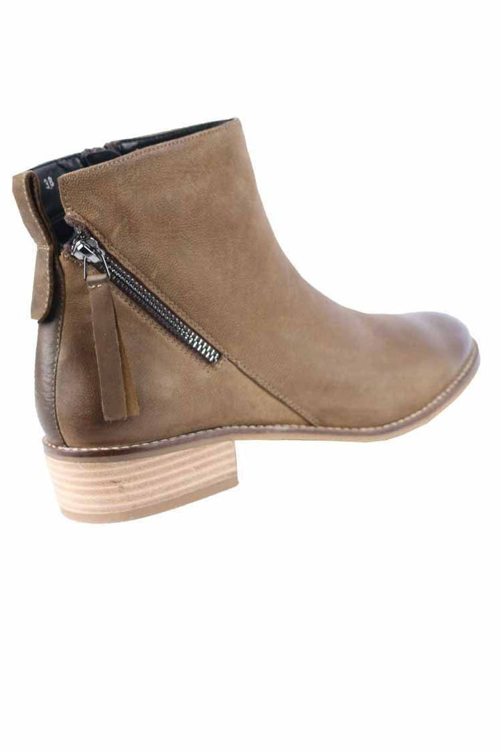 Tokay Ankle Boot in Army Green Shoes Martini Marco 