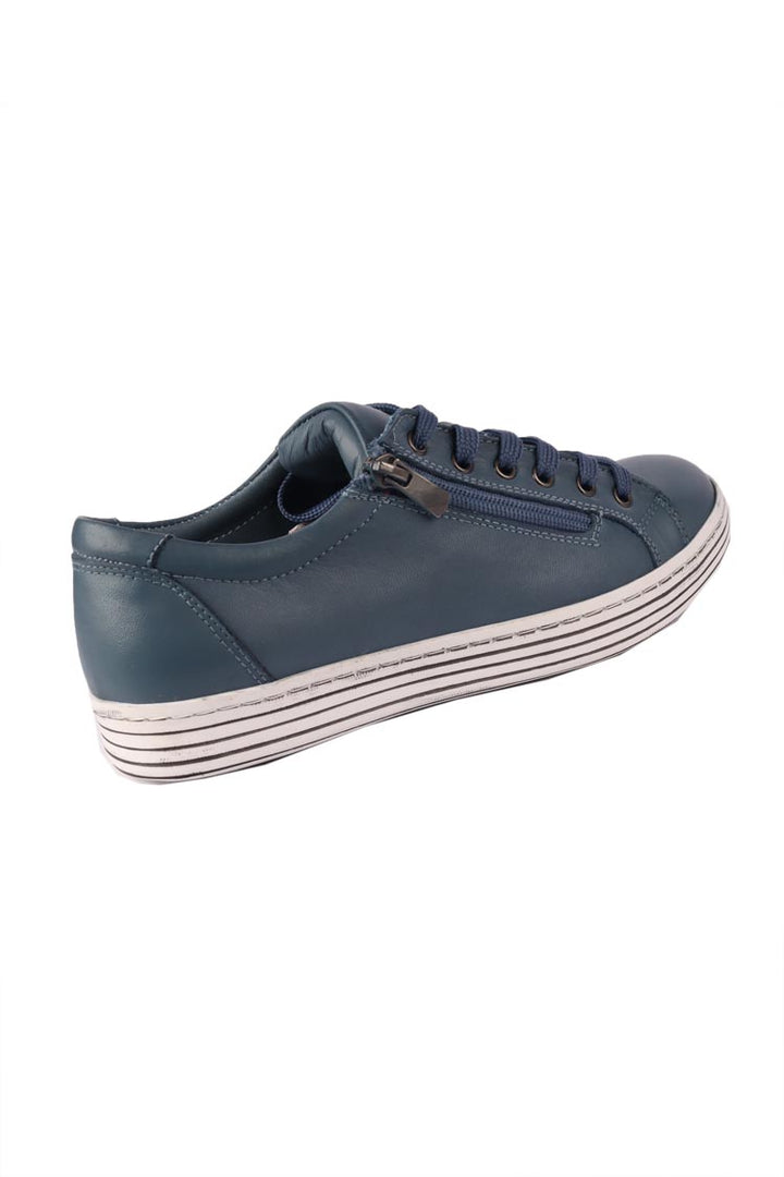 Unity Sneaker in Denim