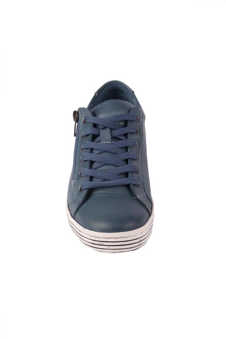 Unity Sneaker in Denim